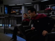 extant_StarTrek_VOY_7x24-RenaissanceMan_0769.jpg