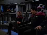 extant_StarTrek_VOY_7x24-RenaissanceMan_0772.jpg