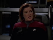 extant_StarTrek_VOY_7x24-RenaissanceMan_0778.jpg