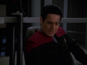 extant_StarTrek_VOY_7x24-RenaissanceMan_0780.jpg