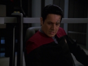 extant_StarTrek_VOY_7x24-RenaissanceMan_0781.jpg