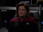 extant_StarTrek_VOY_7x24-RenaissanceMan_0789.jpg