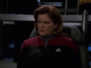 extant_StarTrek_VOY_7x24-RenaissanceMan_0791.jpg