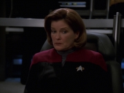 extant_StarTrek_VOY_7x24-RenaissanceMan_0797.jpg