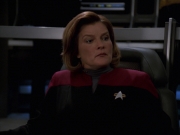 extant_StarTrek_VOY_7x24-RenaissanceMan_0798.jpg