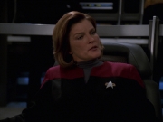 extant_StarTrek_VOY_7x24-RenaissanceMan_0801.jpg