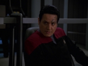 extant_StarTrek_VOY_7x24-RenaissanceMan_0811.jpg