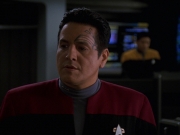 extant_StarTrek_VOY_7x24-RenaissanceMan_0832.jpg