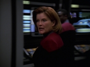 extant_StarTrek_VOY_7x24-RenaissanceMan_0838.jpg