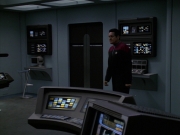 extant_StarTrek_VOY_7x24-RenaissanceMan_0858.jpg
