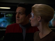 extant_StarTrek_VOY_7x24-RenaissanceMan_0962.jpg