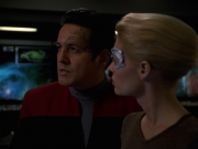 extant_StarTrek_VOY_7x24-RenaissanceMan_0967.jpg