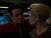 extant_StarTrek_VOY_7x24-RenaissanceMan_0969.jpg