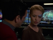 extant_StarTrek_VOY_7x24-RenaissanceMan_0971.jpg