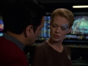extant_StarTrek_VOY_7x24-RenaissanceMan_0973.jpg