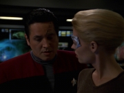 extant_StarTrek_VOY_7x24-RenaissanceMan_0977.jpg
