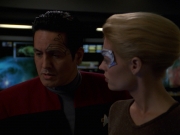 extant_StarTrek_VOY_7x24-RenaissanceMan_0990.jpg