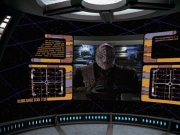 extant_StarTrek_VOY_7x24-RenaissanceMan_1016.jpg