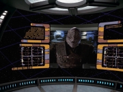 extant_StarTrek_VOY_7x24-RenaissanceMan_1020.jpg