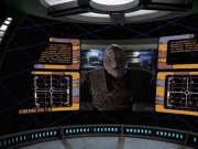 extant_StarTrek_VOY_7x24-RenaissanceMan_1022.jpg