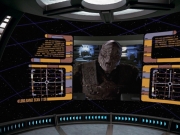 extant_StarTrek_VOY_7x24-RenaissanceMan_1025.jpg