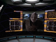 extant_StarTrek_VOY_7x24-RenaissanceMan_1026.jpg