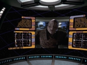 extant_StarTrek_VOY_7x24-RenaissanceMan_1027.jpg