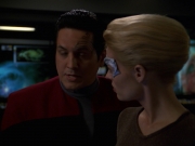 extant_StarTrek_VOY_7x24-RenaissanceMan_1037.jpg