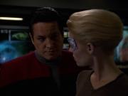 extant_StarTrek_VOY_7x24-RenaissanceMan_1038.jpg