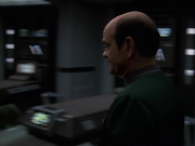 Filename=extant_StarTrek_VOY_7x24-RenaissanceMan_1055.jpg
Filesize=114KiB
Dimensions=1200x900
Date added=Jan 16, 2020 extant_StarTrek_VOY_7x24-RenaissanceMan_1055.jpg