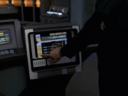 extant_StarTrek_VOY_7x24-RenaissanceMan_1059.jpg