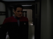 Filename=extant_StarTrek_VOY_7x24-RenaissanceMan_1077.jpg
Filesize=90KiB
Dimensions=1200x900
Date added=Jan 16, 2020 extant_StarTrek_VOY_7x24-RenaissanceMan_1077.jpg