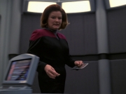 Filename=extant_StarTrek_VOY_7x24-RenaissanceMan_1254.jpg
Filesize=126KiB
Dimensions=1200x900
Date added=Jan 16, 2020 extant_StarTrek_VOY_7x24-RenaissanceMan_1254.jpg