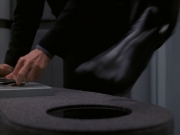 Filename=extant_StarTrek_VOY_7x24-RenaissanceMan_1257.jpg
Filesize=110KiB
Dimensions=1200x900
Date added=Jan 16, 2020 extant_StarTrek_VOY_7x24-RenaissanceMan_1257.jpg