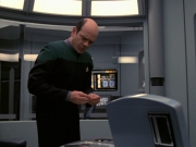 Filename=extant_StarTrek_VOY_7x24-RenaissanceMan_1267.jpg
Filesize=133KiB
Dimensions=1200x900
Date added=Jan 16, 2020 extant_StarTrek_VOY_7x24-RenaissanceMan_1267.jpg
