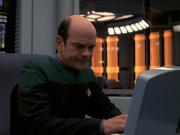 Filename=extant_StarTrek_VOY_7x24-RenaissanceMan_1283.jpg
Filesize=142KiB
Dimensions=1200x900
Date added=Jan 16, 2020 extant_StarTrek_VOY_7x24-RenaissanceMan_1283.jpg