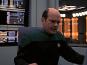 extant_StarTrek_VOY_7x24-RenaissanceMan_1401.jpg
