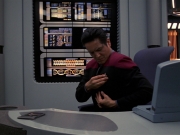 extant_StarTrek_VOY_7x24-RenaissanceMan_1428.jpg