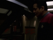 extant_StarTrek_VOY_7x24-RenaissanceMan_1452.jpg