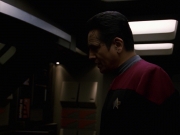 extant_StarTrek_VOY_7x24-RenaissanceMan_1454.jpg