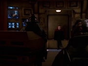 extant_StarTrek_VOY_7x24-RenaissanceMan_1461.jpg