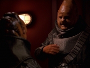 extant_StarTrek_VOY_7x24-RenaissanceMan_1490.jpg
