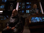 extant_StarTrek_VOY_7x24-RenaissanceMan_1535.jpg