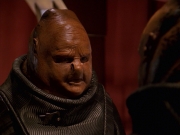extant_StarTrek_VOY_7x24-RenaissanceMan_1579.jpg