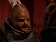 extant_StarTrek_VOY_7x24-RenaissanceMan_1589.jpg
