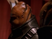 extant_StarTrek_VOY_7x24-RenaissanceMan_1596.jpg