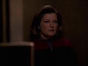 extant_StarTrek_VOY_7x24-RenaissanceMan_1598.jpg
