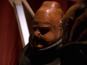 extant_StarTrek_VOY_7x24-RenaissanceMan_1599.jpg