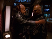 extant_StarTrek_VOY_7x24-RenaissanceMan_1605.jpg