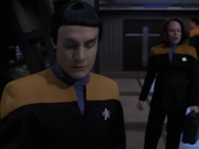 Filename=extant_StarTrek_VOY_7x24-RenaissanceMan_1732.jpg
Filesize=108KiB
Dimensions=1200x900
Date added=Jan 16, 2020 extant_StarTrek_VOY_7x24-RenaissanceMan_1732.jpg